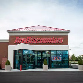 Tire Discounters on 3155 Beaumont Centre Circle in Lexington