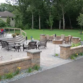 Whether you are looking to create a small tranquil area to relax or a luxurious entertaining area that will impress your guests, Greenscape can design and build it all. From Pergolas and trellises, to custom patios, we can truly match a structure that will meet your entertaining and maintenance needs.