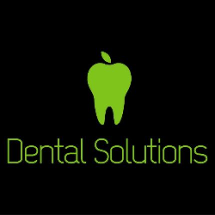 Logotipo de Dental Solutions