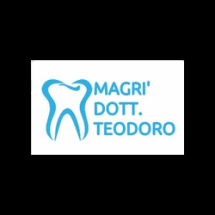 Logotyp från Studio Dentistico Magrì Dr. Teodoro