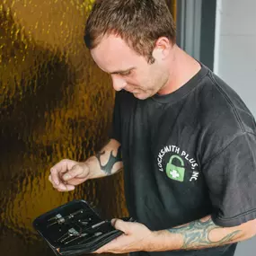 Another technician making sure all of his tools are in order.