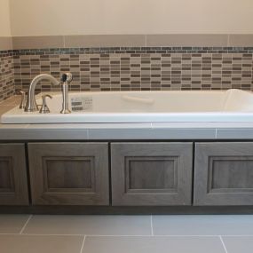 Bild von Leighty's Kitchen & Bath Center