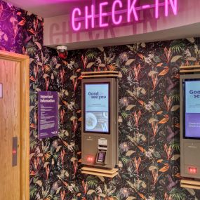 Premier Inn Durham City Centre (Walkergate) reception