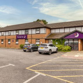 Premier Inn Southampton North hotel exterior