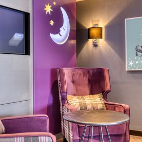 Premier Inn Southampton North hotel reception