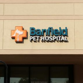 Banfield Pet Hospital® - Ward Parkway