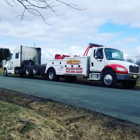 Call now for a towing service you can count on!