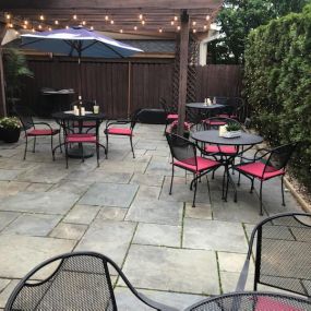 Outdoor Dining In Mahopac at Char Steakhouse and Bar Restaurant