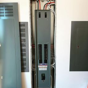 400A electrical panel.