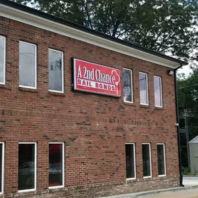 We're the top local bail bonds service in the Atlanta area, because we know that mistakes happen at all hours and we're here to provide A 2nd Chance with 24 hour bail bond service and expedited bond delivery throughout Atlanta, Marietta, Roswell, Decatur, Lawrenceville, Winder & surrounding areas!  Contact us now!