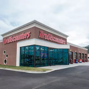 Tire Discounters on 6242 Lee Hwy in Chattanooga