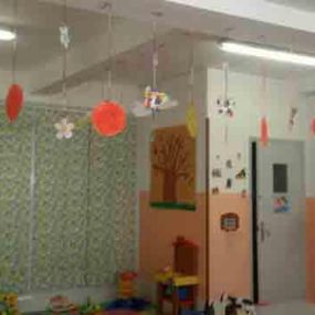 centro-educativo-nuetsra-senora-salon-decorado-03.jpg