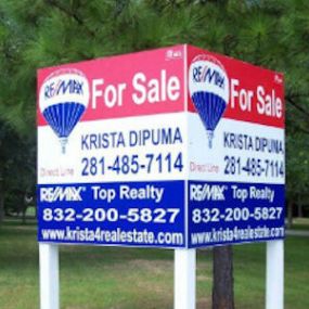 real estate signs for residential realtors, commercial realtors, and builders