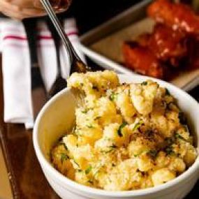 Cavatappi Mac and Cheese