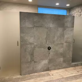 Looking into the perfect frameless shower? We can help! Contact us today and let's get started!