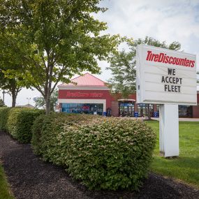 Tire Discounters on 10 S Stanfield Rd in Troy