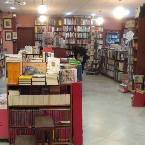 libreria-la-luna-nueva-libreria-interior-03.jpg