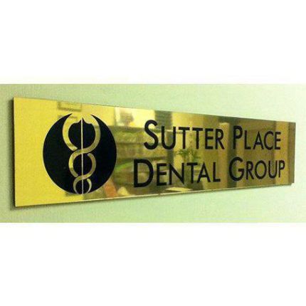 Logotipo de Sutter Place Dental Group: Nathaniel Minami, DDS