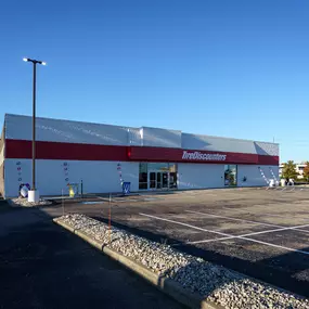 Tire Discounters Kenwood | Tires, Wheels, Services, Fluids, & more