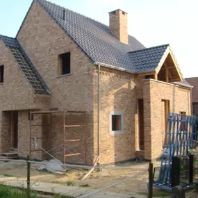 Bild von VAN BROEKHOVEN DAVY BOUWWERKEN