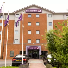 Premier Inn Castleford (Xscape, M62 J32) hotel exterior