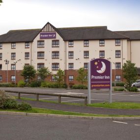 Premier Inn Glasgow Stepps (M80, J3) hotel exterior