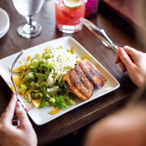 quinoa salad with salmon