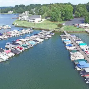 Bild von Tega Cay Marina & Boat Rentals