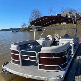 Bild von Tega Cay Marina & Boat Rentals