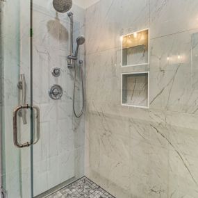 Tile Shower with Niche