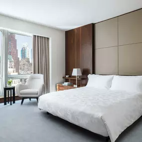 The Langham, New York, Fifth Avenue Deluxe Room