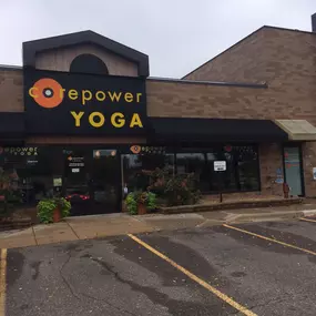 Bild von CorePower Yoga - Minnetonka