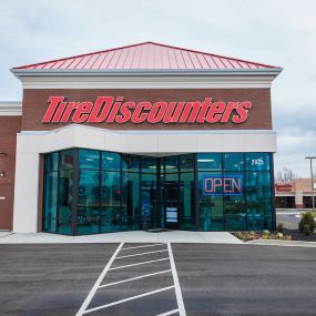 Tire Discounters on 2925 Battlefield Pkwy in Fort Oglethorpe