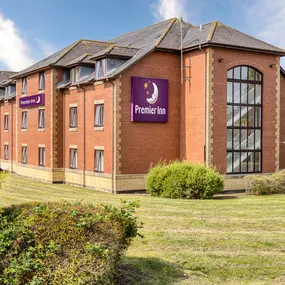 Premier Inn Blackpool East (M55 / Jct 4) hotel exterior