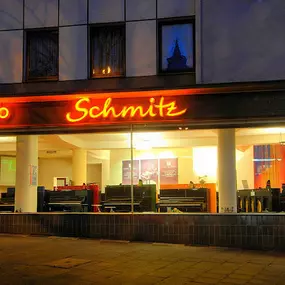 Außenansicht Piano Schmitz GmbH & Co.KG an der Hindenburgstr. 50/52 in 45127 Essen.