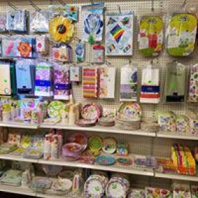 When looking for the best party store in Silver Spring, MD, look no further than Party Warehouse!