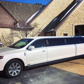 Lincoln MKT Limousine