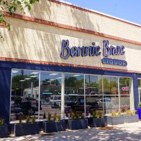 Bonnie Brae Liquor in Denver, Colorado with their new sign.