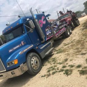 Day & Night Wrecker | Towing | Heavy Duty Towing | Roadside Assistance | Hillsboro, Texas | (254) 582-5261