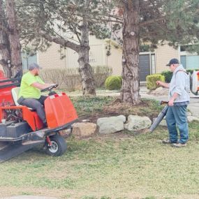 Bild von Little's Lawn & Landscaping