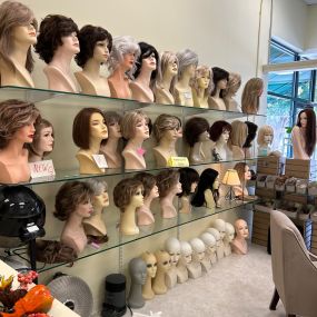 Bild von Roland's Wig Salon