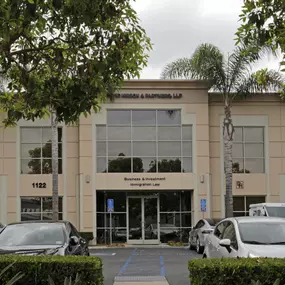 David Hirson & Partners, LLP Exterior Entrance