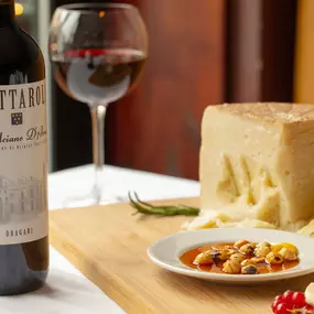 Lucia Ristorante / Winchester - Italian Wine and Cheese