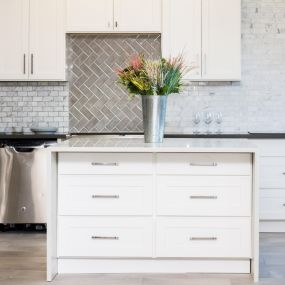 Bild von ABS Cabinets & Counters | Quality & Affordable Kitchen Remodel