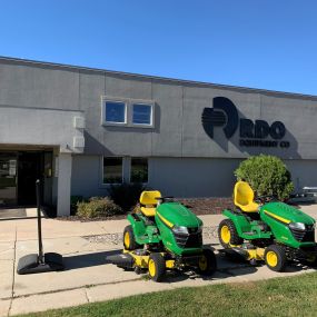 John Deere Riding Lawn Mowers at RDO Equipment Co. in Fergus Falls, MN