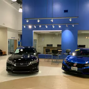 Russ Darrow Honda Showroom.