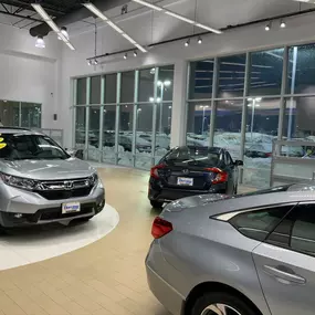 Russ Darrow Honda Showroom.