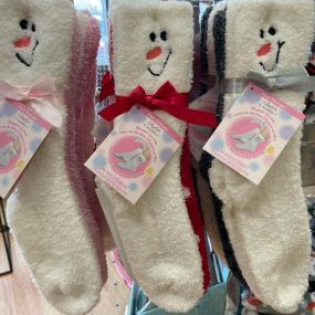 Seriously, how adorable are these NEW ARRIVAL socks? ????
They’re soft, cuddly and warm! Perfect for the upcoming chilly mornings and evenings!