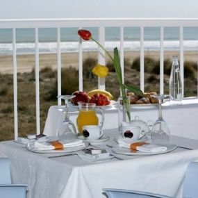 hotel_chispa_restaurante_mar.jpg