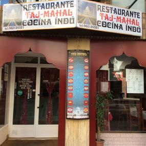 restaurante-indio-taj-mahal-fachada-01.jpg
